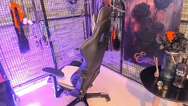 EVA BDSM online show from 12-03-25, 10:42