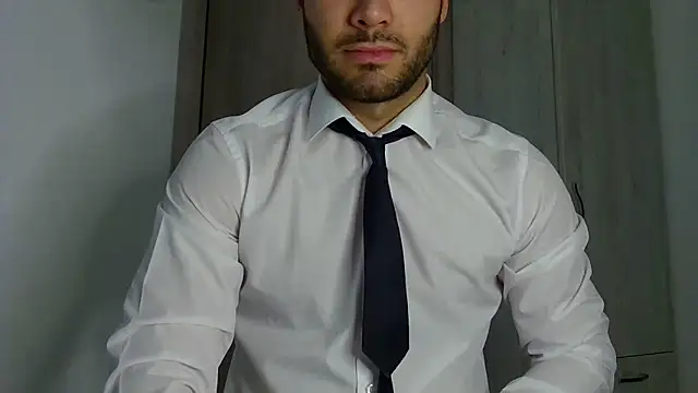 Justynn1 online show from 04-26-26, 04:43