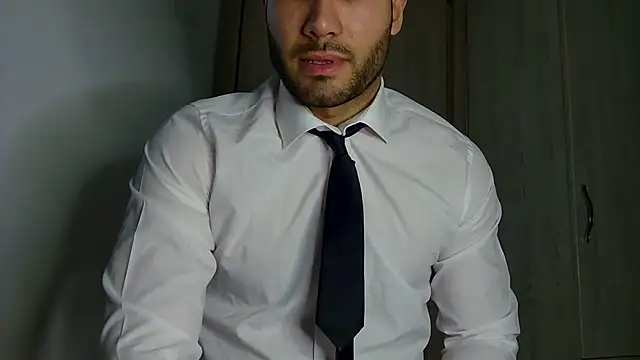 Justynn1 online show from 04-05-26, 09:32