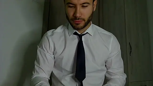 Justynn1 online show from 11-17-25, 11:09