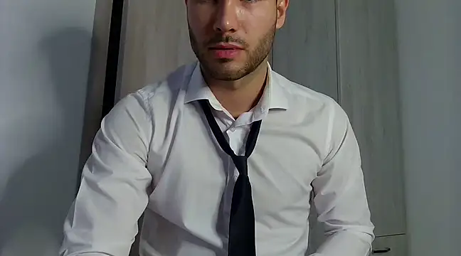 Justynn1 online show from 02-28-25, 05:37