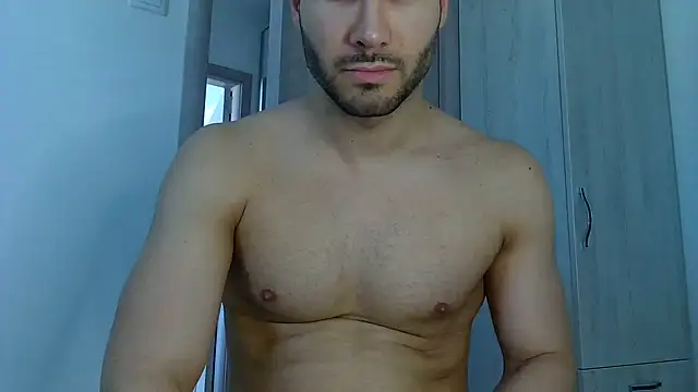 Snapshot of Justynn1 chatting on 06-17-26, 05:18 Justynn1 online show from 06-17-26, 05:18