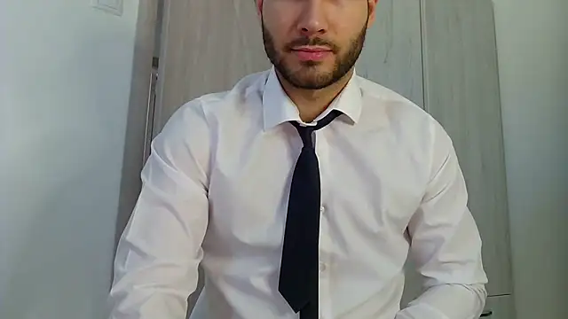 Justynn1 online show from 03-19-25, 05:41