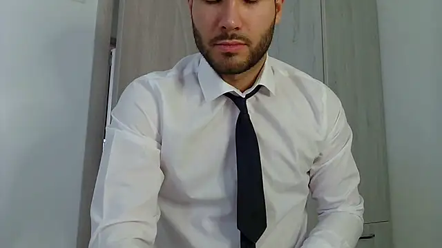 Justynn1 online show from 03-18-25, 06:28