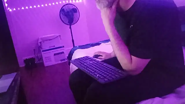 Kitrider online show from 03-17-26, 03:20