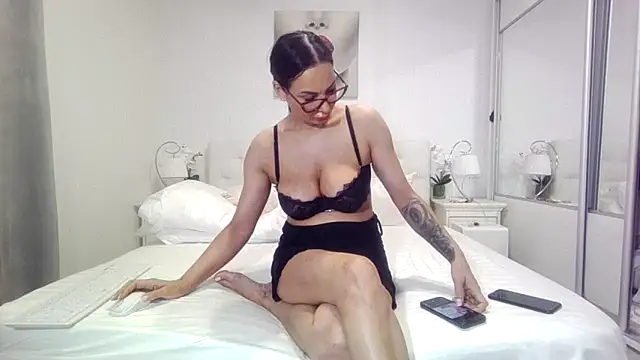 alisonya1 online show from 02-19-26, 05:37