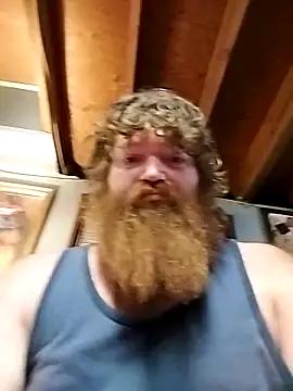 Snapshot of RedDelicious69 chatting on 10-28-25, 12:44 RedDelicious69 online show from 10-28-25, 12:44