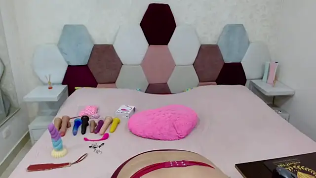 angel blue online show from 04-08-26, 04:41