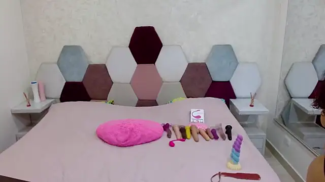 angel blue online show from 10-06-25, 02:40