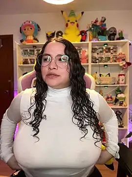 Snapshot of Sweet_sully__ chatting on 02-10-26, 10:03 Sweet sully online show from 02-10-26, 10:03