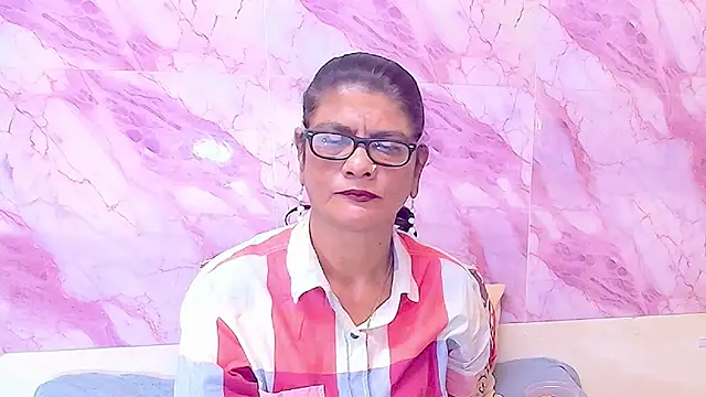 IndianAllure online show from 11-06-25, 05:22