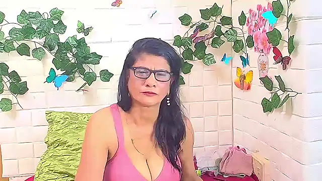 IndianAllure online show from 09-09-25, 05:50