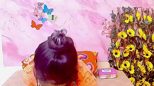 IndianAllure online show from 12-02-25, 05:42