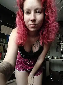 Frost foxy online show from 11-28-25, 04:34