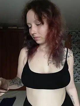 Frost foxy online show from 05-19-26, 04:19