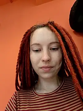 Frost foxy online show from 10-23-25, 02:21