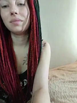 Frost foxy online show from 11-17-25, 04:38