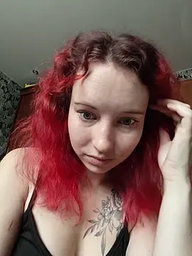 Frost foxy online show from 11-20-25, 04:13