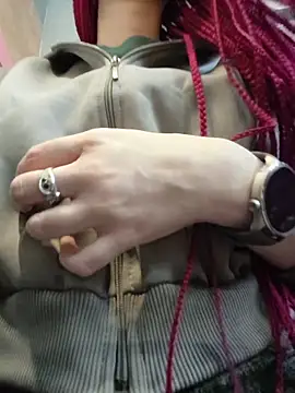 Frost foxy online show from 01-14-26, 03:10