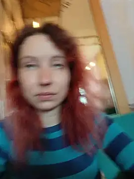 Frost foxy online show from 04-11-26, 02:30