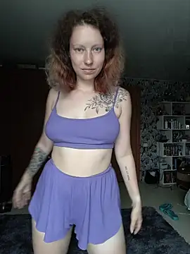 Frost foxy online show from 07-06-26, 04:30
