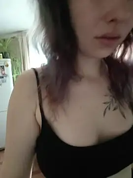 Frost foxy online show from 05-20-26, 03:58