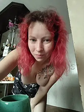 Frost foxy online show from 11-25-25, 04:24