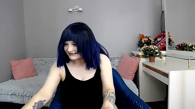 Estheri online show from 06-02-26, 06:24