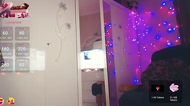 icelady77 online show from 01-19-25, 06:32