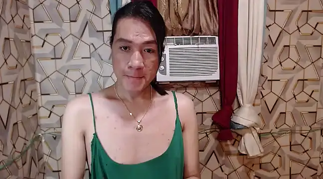 Snapshot of tshugecumxxx chatting on 12-25-24, 12:37 tshugecumxxx online show from 12-25-24, 12:37