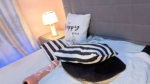 yourgoodcalmebonygirl online show from 04-15-26, 10:21