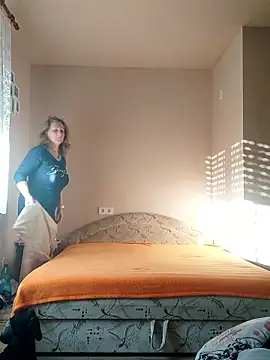 Elza01 online show from 11-05-25, 06:49