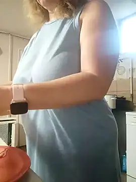 Elza01 online show from 10-06-25, 05:30