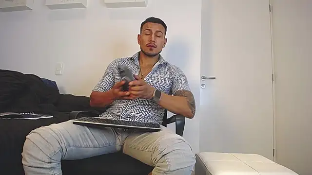 WillSandler online show from 03-25-26, 09:03