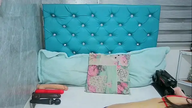 MAARYMOON online show from 03-18-25, 10:07