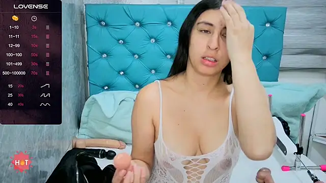 MAARYMOON online show from 11-26-25, 11:10