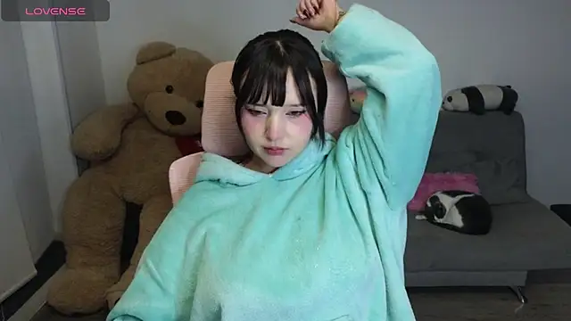 Snapshot of KuroChan420 chatting on 07-02-26, 02:34 KuroChan420 online show from 07-02-26, 02:34