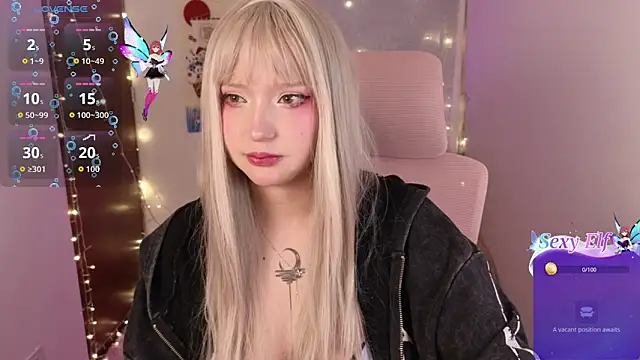 KuroChan420 online show from 12-16-25, 12:37