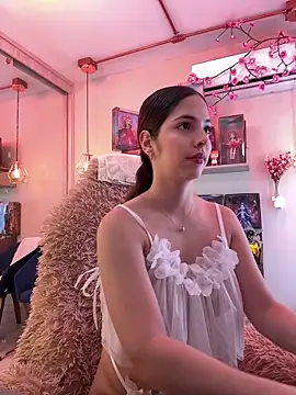 Zoe Bae online show from 03-19-26, 10:32