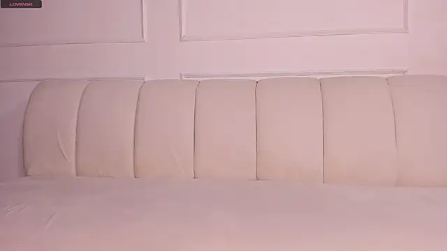 Emma jonness online show from 01-08-25, 08:18