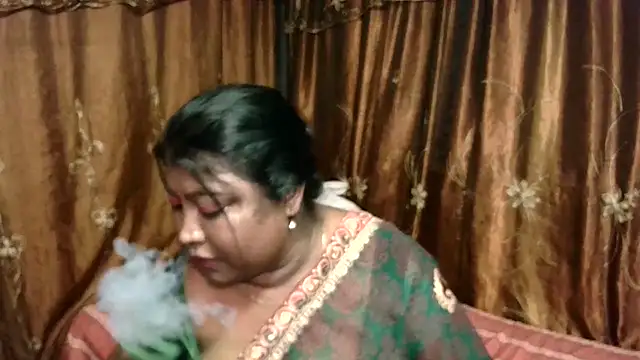 Snapshot of indianmermaid chatting on 03-18-25, 04:51 indianmermaid online show from 03-18-25, 04:51