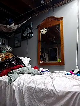 Snapshot of jjdirty6996 chatting on 09-22-25, 03:40 jjdirty6996 online show from 09-22-25, 03:40