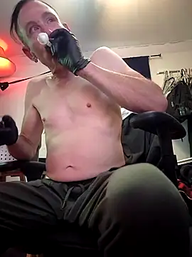 jjdirty6996 online show from 06-10-26, 02:29