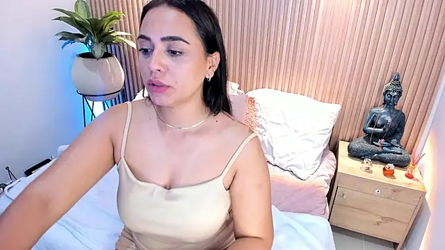 AMELIE xx online show from 01-24-25, 05:10