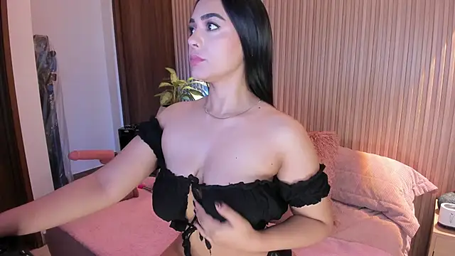 AMELIE xx online show from 04-15-26, 01:04