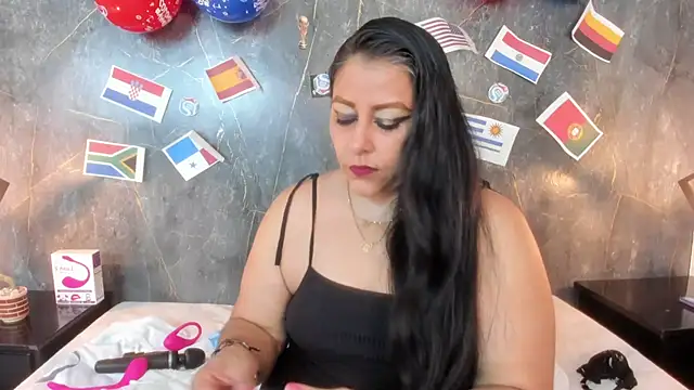 SexxyPamela online show from 06-19-26, 07:52