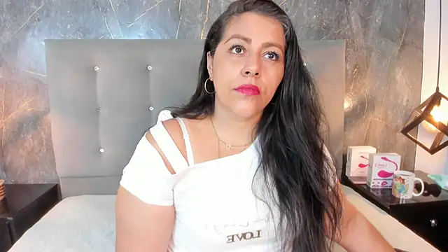 SexxyPamela online show from 04-01-26, 07:22