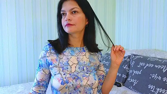  Lily  online show from 11-26-25, 07:08