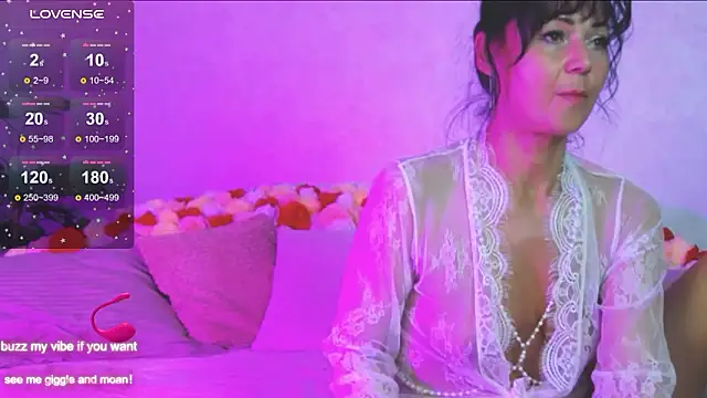 Snapshot of Melissa_Fane chatting on 03-07-26, 03:17 Melissa Fane online show from 03-07-26, 03:17