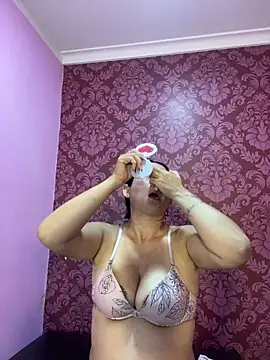 juliana diaz online show from 10-21-25, 11:09